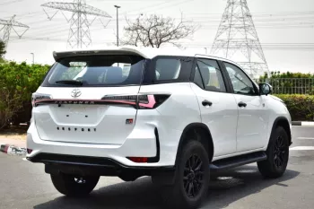 TOYOTA FORTUNER GR 2025 MODEL YEAR 2.7L PETROL 4WD WHITE COLOR