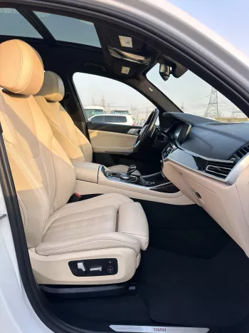 BMW X7 Xdrive 40i 3.0L V6 Petrol 2021 Model Year White Color Exterior
