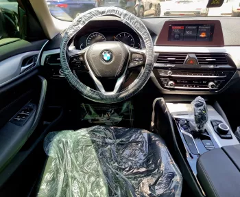 BMW 520i 2.0-liter TwinPower Turbo inline-4 2020 Model Year Black Color Exterior 