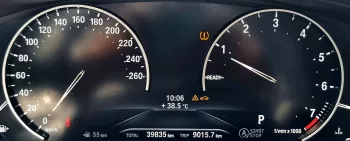 BMW 520i 2.0-liter TwinPower Turbo inline-4 2020 Model Year Black Color Exterior 