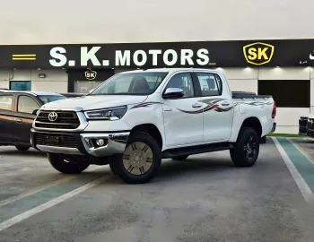 Toyota Hilux SR.5 Widebody 2.7L Petrol V4 2025 Model Year White Color