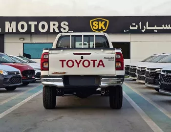 Toyota Hilux SR.5 Widebody 2.7L Petrol V4 2025 Model Year White Color