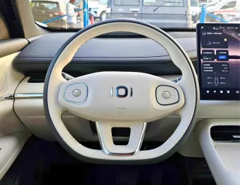 Changan Nevo Q07 1.5L Hybrid Turbo 2025 Model Year Blue Color Exterior