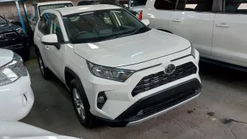 Toyota RAV4 2.5L Hybrid V4 2020 Model Year White Color Exterior