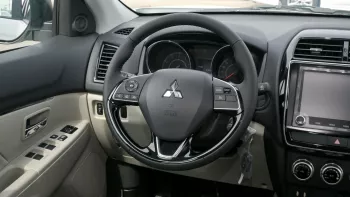 Mitsubishi ASX GLX 2WD 2025 Model Year White Color Exterior 