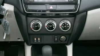 Mitsubishi ASX GLX 2WD 2025 Model Year White Color Exterior 