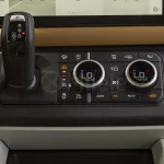 LAND-ROVER DEFENDER 110 X-DYNAMIC SE 2025 MODEL YEAR BLACK COLOR - Thumbnail 8