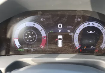 TOYOTA LAND CRUISER VXR HYBRID 2025 MODEL YEAR FULL OPTION WHITE COLOR