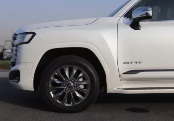 TOYOTA LAND CRUISER VXR HYBRID 2025 MODEL YEAR FULL OPTION WHITE COLOR