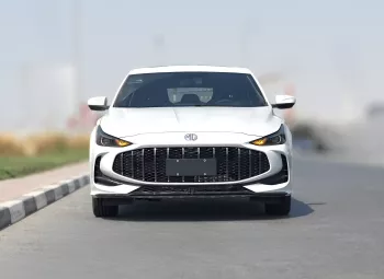 MG 5 2025 MODEL YEAR 1.5L LUXURY FULL OPTION WHITE COLOR EXTERIOR
