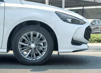 MG 5 2025 MODEL YEAR 1.5L LUXURY FULL OPTION WHITE COLOR EXTERIOR