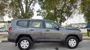 Toyota Land Cruiser TLC 300 GX 3.3L Diesel Automatic Transmission Right Hand Drive