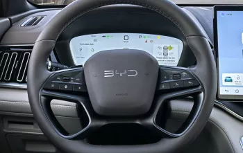 2025 BYD Song plus EV 609 km Full option
