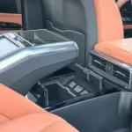 لكزس LX 600 VIP 3.5L توين تيربو جديدة 2025 أبيض  - Thumbnail 18