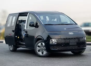 HYUNDAI STARIA 3.5L 2025 MODEL YEAR PETROL 11 SEATER BLACK COLOR