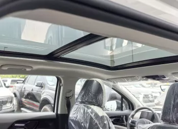 KIA SPORTAGE 1.5L 2025 MODEL YEAR CHINESE SPECS FULL OPTION GRAY COLOR