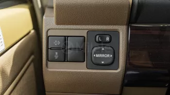 TOYOTA LAND CRUISER 79SC DLX 2.8L 2025 MODEL YEAR BEIGE COLOR