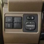 TOYOTA LAND CRUISER 79SC DLX 2.8L 2025 MODEL YEAR BEIGE COLOR - Thumbnail 10