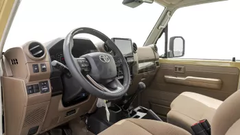 TOYOTA LAND CRUISER 79SC DLX 2.8L 2025 MODEL YEAR BEIGE COLOR