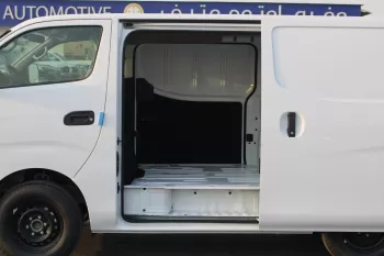 NISSAN URVAN 2025 MODEL YEAR PETROL 3 SEATER DELIVERY VAN STANDARD ROOF