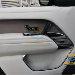 Range Rover Vogue 1st Edition 4.4L V8 2023 For Export - Thumbnail 15