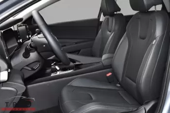 HYUNDAI ELANTRA ELITE 1.5L PETROL AT 2025 MODEL YEAR WHITE COLOR