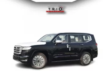 TOYOTA LAND CRUISER VXR 3.5L HYBRID 2026 MODEL YEAR BLACK COLOR