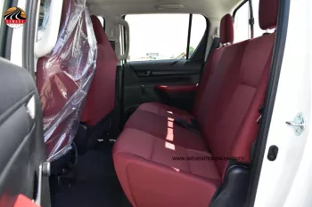 2022 TOYOTA HILUX DOUBLE CABIN 2.4L DIESEL