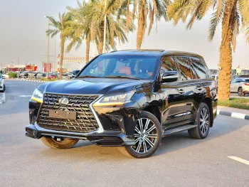 Lexus LX570 5.7L V8 Original 7 Seats 2020 Model Year Green Color Exterior