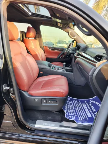 Lexus LX570 5.7L V8 Original 7 Seats 2020 Model Year Green Color Exterior