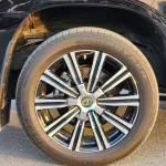 Lexus LX570 5.7L V8 Original 7 Seats 2020 Model Year Green Color Exterior - Thumbnail 25