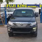 TOYOTA FORTUNER 4X4 PETROL 2015 MODEL YEAR BLACK COLOR EXTERIOR - Thumbnail 2
