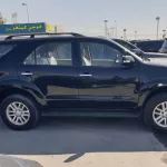 TOYOTA FORTUNER 4X4 PETROL 2015 MODEL YEAR BLACK COLOR EXTERIOR - Thumbnail 7