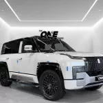 YangWang U8 2.0L Petrol V4 2025 Model Year White Color Exterior  - Thumbnail 1