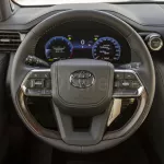  TOYOTA LAND CRUISER 300 VX 3.5L HYBRID MODEL YEAR 2025 WHITE COLOR - Thumbnail 6