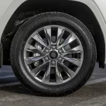  TOYOTA LAND CRUISER 300 VX 3.5L HYBRID MODEL YEAR 2025 WHITE COLOR - Thumbnail 19