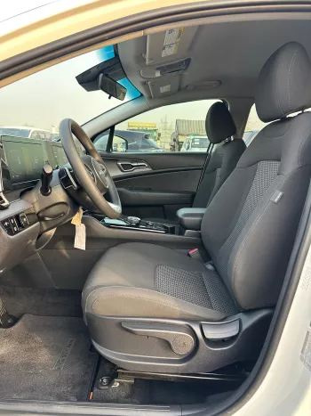 Kia Sportage 2.4L Petrol 2020 Model Year White Color Exterior