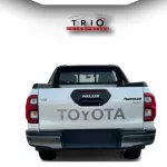 TOYOTA HILUX ADVENTURE 4.0L PETROL AT 2026 MODEL YEAR WHITE COLOR - Thumbnail 18