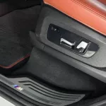 Mercedes-Benz X7 XDrive 40i Petrol 2020 Model Year White Color - Thumbnail 13