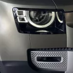 Land Rover Defender SE 3.0L Petrol Model Year Green Color Exterior - Thumbnail 22