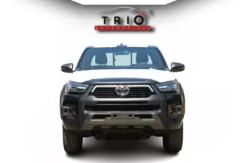 TOYOTA HILUX ADVENTURE 4.0L PETROL 2026 MODEL YEAR BLACK COLOR ( OMAN SPEC )