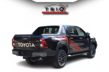TOYOTA HILUX ADVENTURE 4.0L PETROL 2026 MODEL YEAR BLACK COLOR ( OMAN SPEC )
