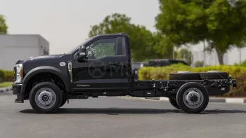FORD F-550 6.7L 2025 MODEL YEAR BLACK COLOR EXTERIOR