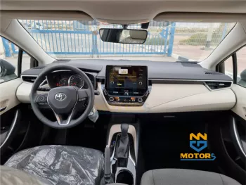 Toyota Corolla 1.8 2023 - Sunroof - For Export