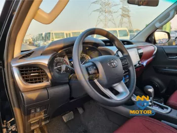 Toyota Hilux 4.0L SR5 4x4 V6 2023 - For Export
