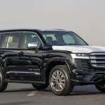 New Toyota Land Cruiser VX 4.0 2025 Model year Black Color Exterior - Thumbnail 1