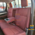 Toyota Hilux 4.0L SR5 4x4 V6 2023 - For Export - Thumbnail 16