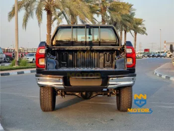 Toyota Hilux 4.0L SR5 4x4 V6 2023 - For Export