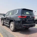 Toyota Land Cruiser 3.3L Diesel VXR Full Option 2025 Model Year Black Color - Thumbnail 5