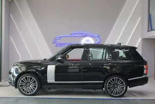 Land Rover Range Rover Vogue GCC V8 Petrol 2020 Model Year Black Color